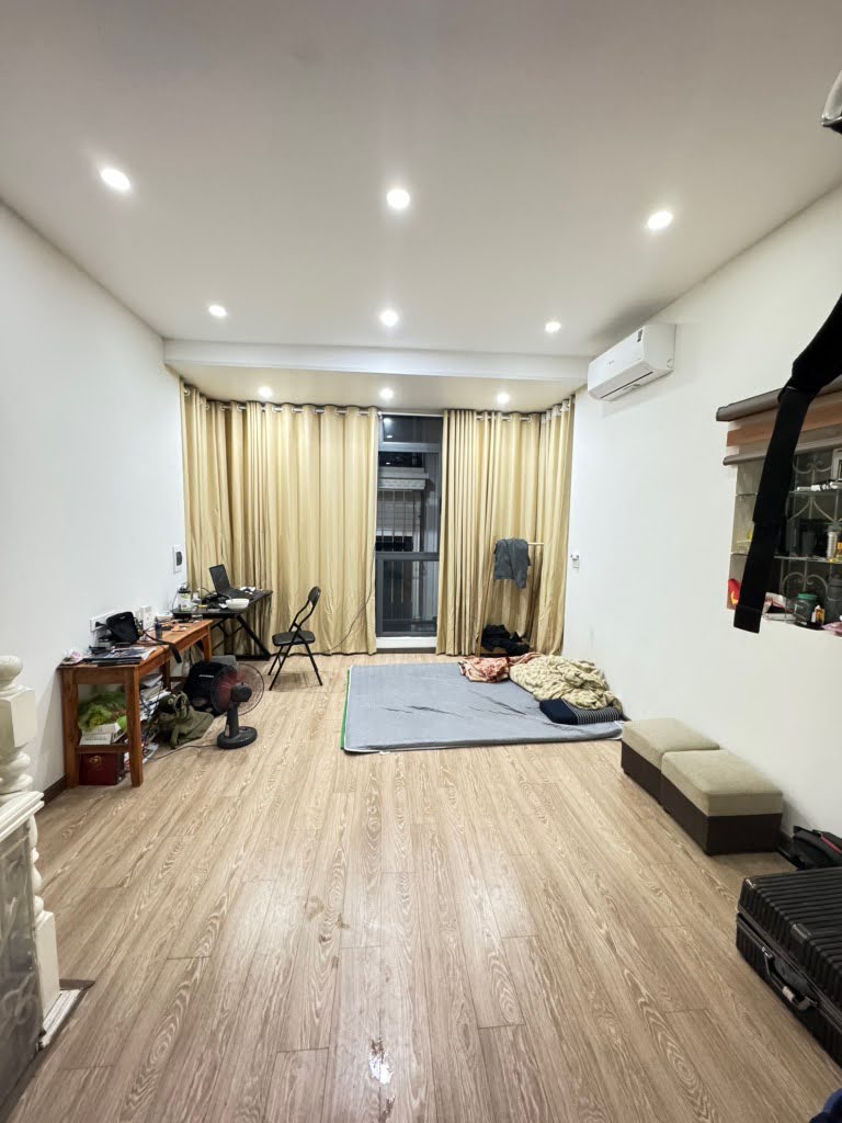 BÁN NHÀ PHỐ TÂN MAI 4 TẦNG, 3 PN - HOÀNG MAI, HÀ NỘI - GIÁ 4 TỶ - SỔ ĐỎ CHÍNH CHỦ - Ảnh 2